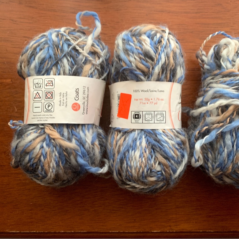 Multicolored Wool Yarn - Picture 2 of 5